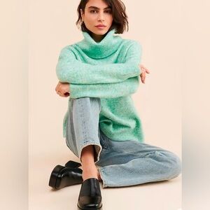 NWOT Find Me Now Jeffery Sweater Pullover Turtleneck Green Sz S Wool Blend $139
